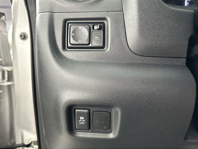 used 2019 Nissan Versa Note car, priced at $7,998