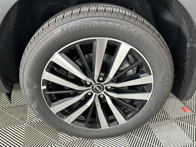 new 2025 Nissan Pathfinder car, priced at $50,778