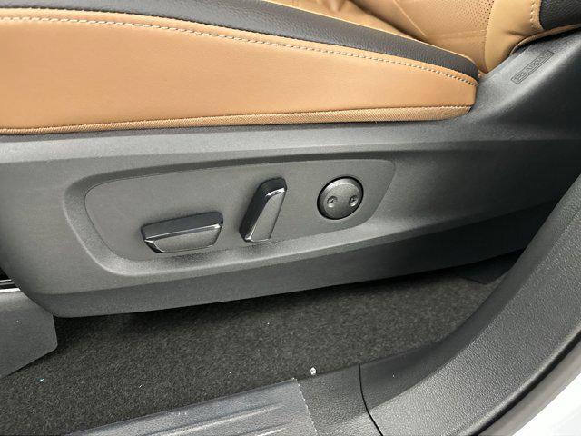 new 2025 Nissan Pathfinder car, priced at $50,778