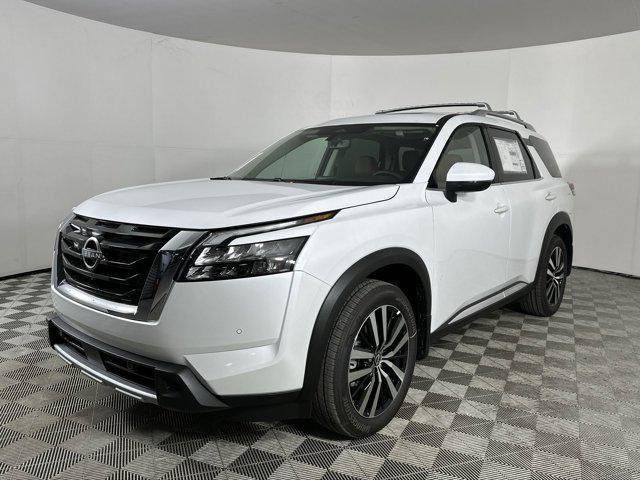 new 2025 Nissan Pathfinder car, priced at $50,778