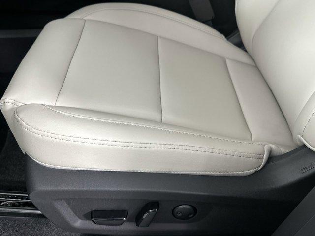 new 2025 Nissan Murano car, priced at $46,054