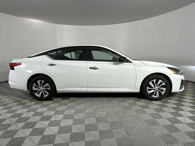 new 2025 Nissan Altima car, priced at $22,944