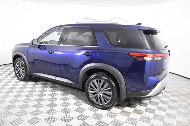 new 2024 Nissan Pathfinder car, priced at $38,451