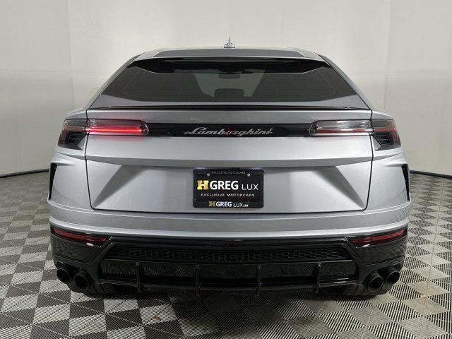 used 2022 Lamborghini Urus car, priced at $218,698