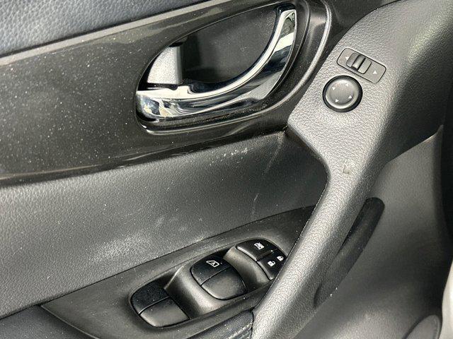 used 2018 Nissan Rogue car, priced at $9,998