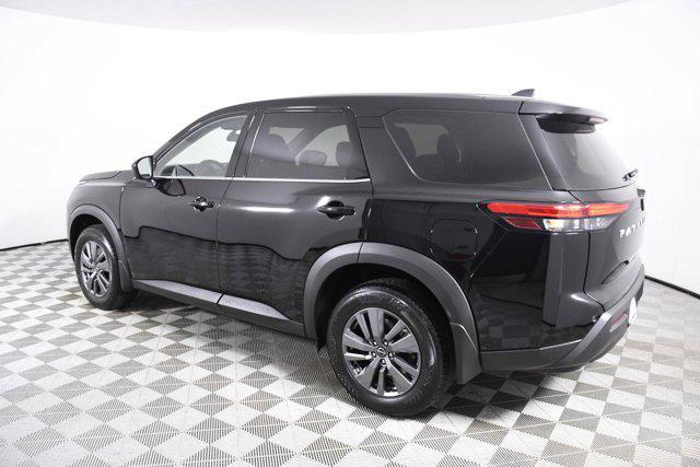 new 2025 Nissan Pathfinder car, priced at $35,207
