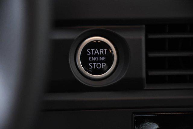 new 2025 Nissan Pathfinder car, priced at $35,207
