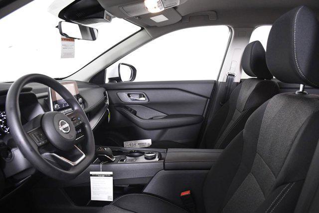 new 2024 Nissan Rogue car, priced at $31,401