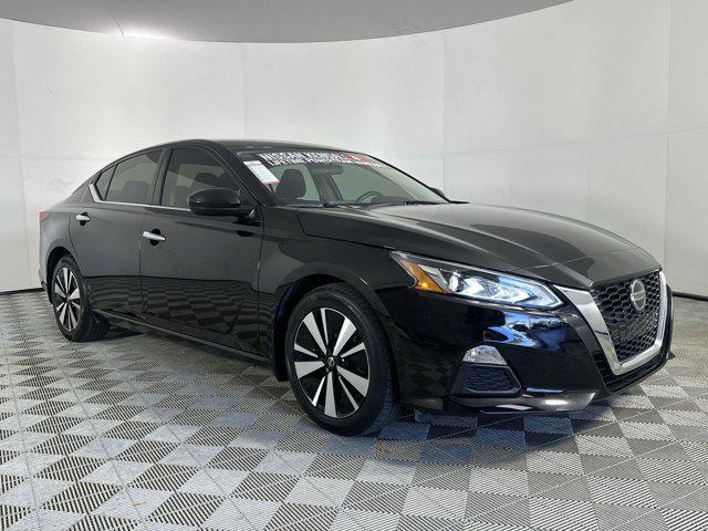 used 2022 Nissan Altima car, priced at $17,491