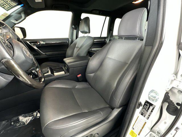 used 2022 Lexus GX 460 car, priced at $51,998