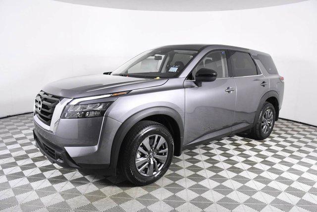 new 2025 Nissan Pathfinder car, priced at $36,221