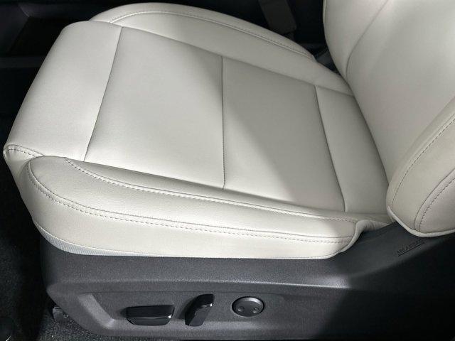 new 2025 Nissan Murano car, priced at $47,986