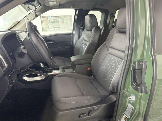 new 2025 Nissan Frontier car, priced at $31,682