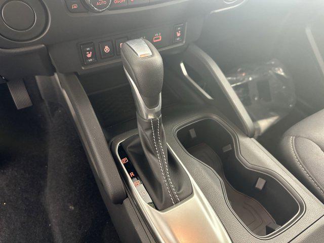 new 2025 Nissan Frontier car, priced at $31,682