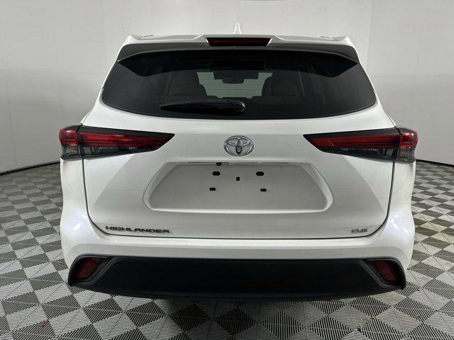 used 2021 Toyota Highlander car, priced at $31,491