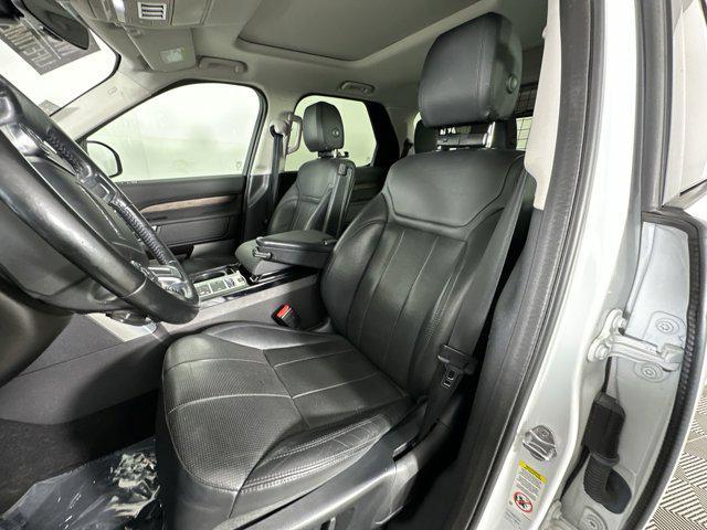 used 2018 Land Rover Discovery car, priced at $18,498