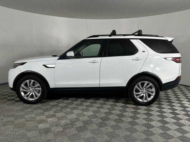 used 2018 Land Rover Discovery car, priced at $18,498