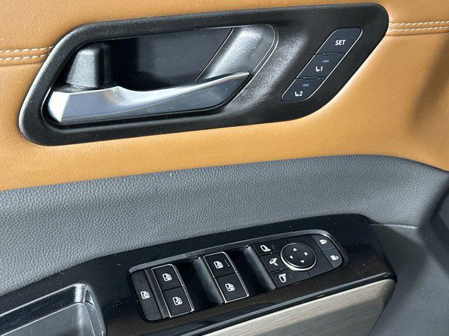 used 2022 Nissan Pathfinder car, priced at $28,298