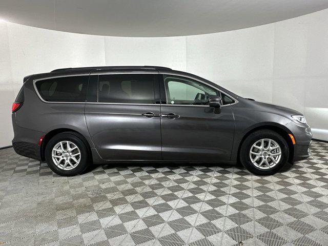 used 2022 Chrysler Pacifica car, priced at $15,498