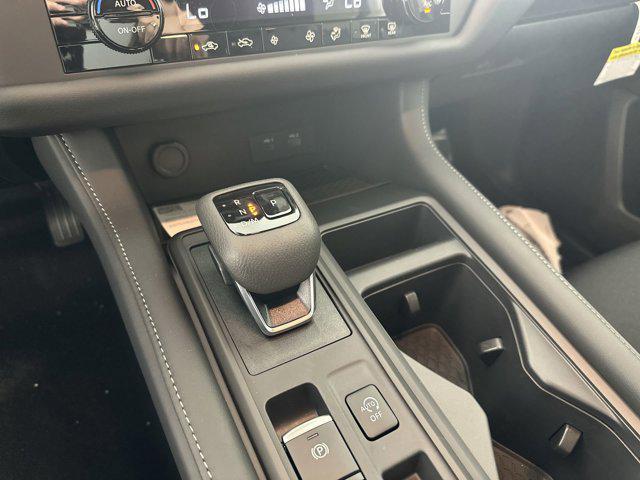 new 2025 Nissan Pathfinder car, priced at $36,221