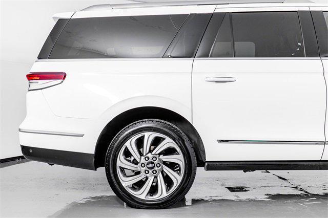 used 2024 Lincoln Navigator car, priced at $87,598