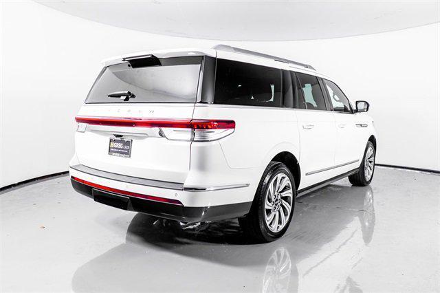 used 2024 Lincoln Navigator car, priced at $87,598