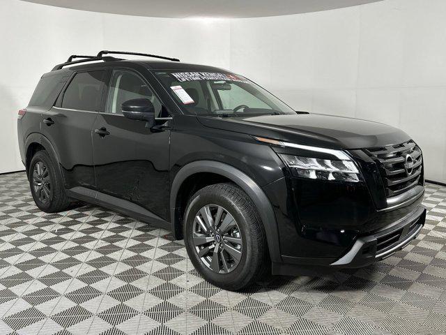 used 2022 Nissan Pathfinder car, priced at $25,498