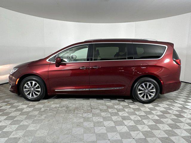 used 2020 Chrysler Pacifica car, priced at $19,498