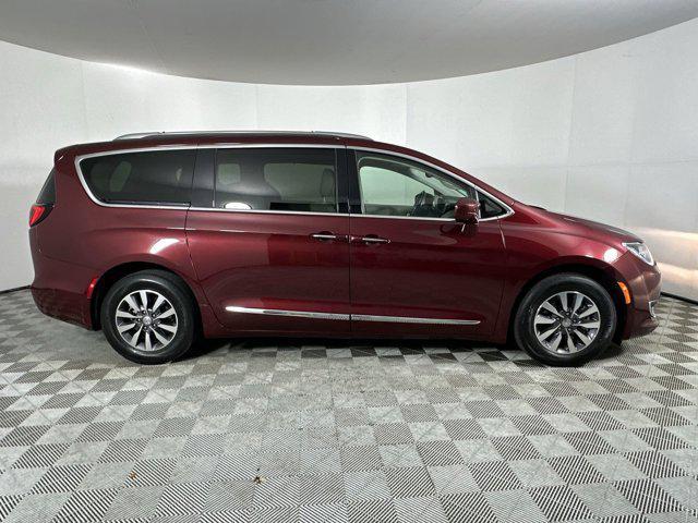 used 2020 Chrysler Pacifica car, priced at $19,498