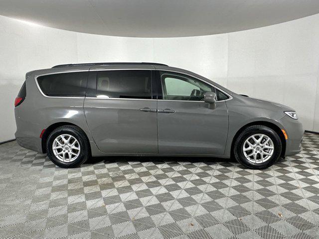 used 2022 Chrysler Pacifica car, priced at $15,066