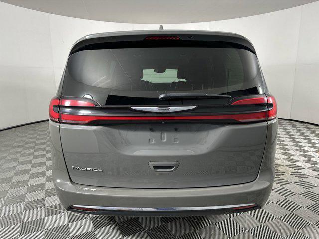 used 2022 Chrysler Pacifica car, priced at $15,066