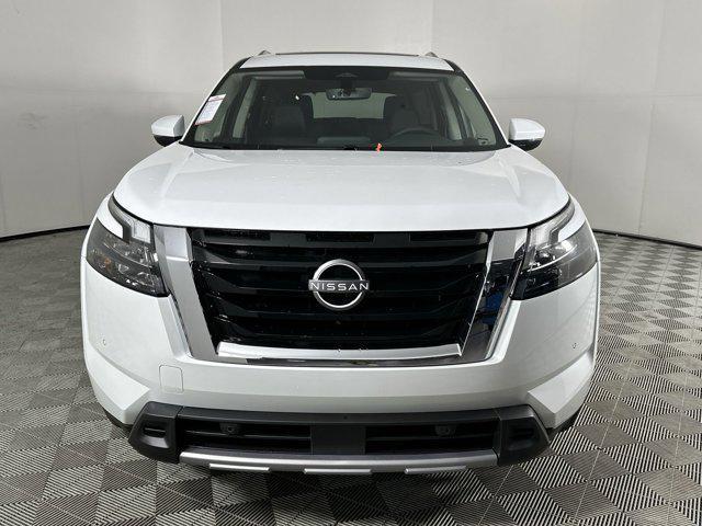 new 2025 Nissan Pathfinder car, priced at $45,073