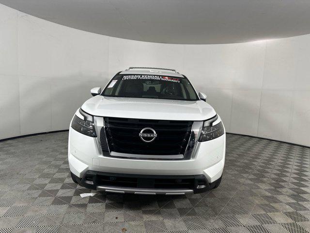 new 2025 Nissan Pathfinder car, priced at $44,639