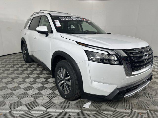 new 2025 Nissan Pathfinder car, priced at $44,639