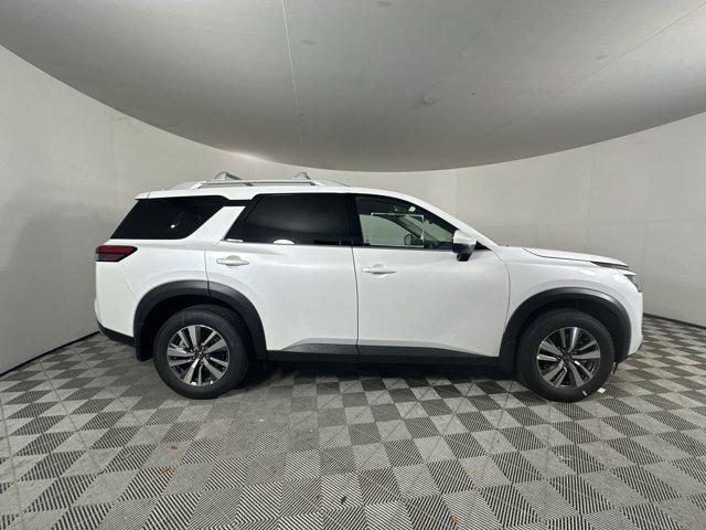 new 2025 Nissan Pathfinder car, priced at $44,639