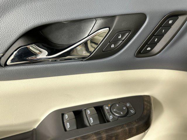 used 2023 GMC Acadia car, priced at $33,498