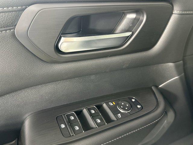 new 2025 Nissan Armada car, priced at $60,032