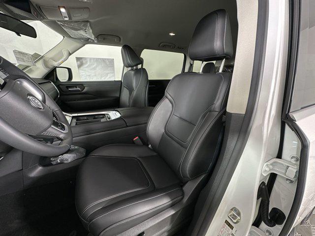 new 2025 Nissan Armada car, priced at $60,032