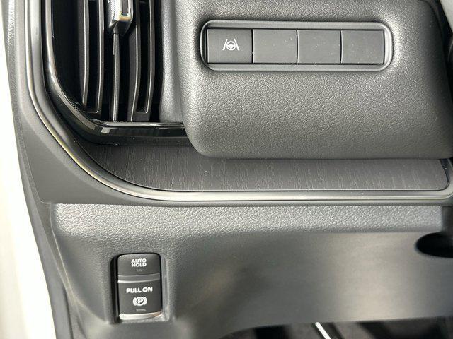 new 2025 Nissan Armada car, priced at $60,032