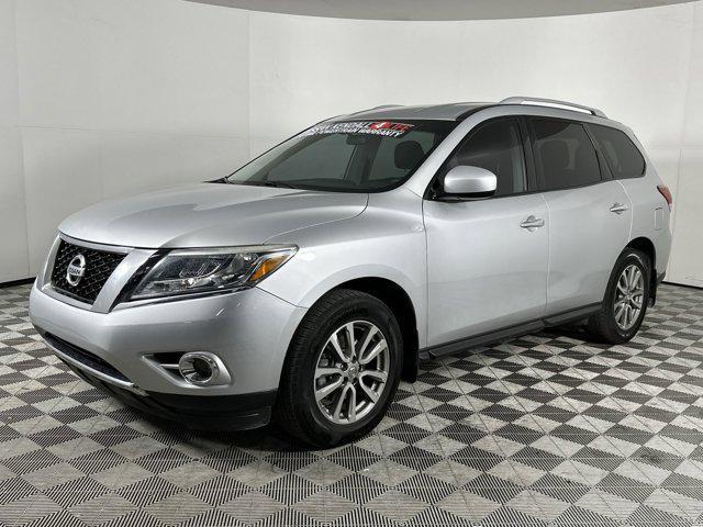used 2016 Nissan Pathfinder car, priced at $7,598