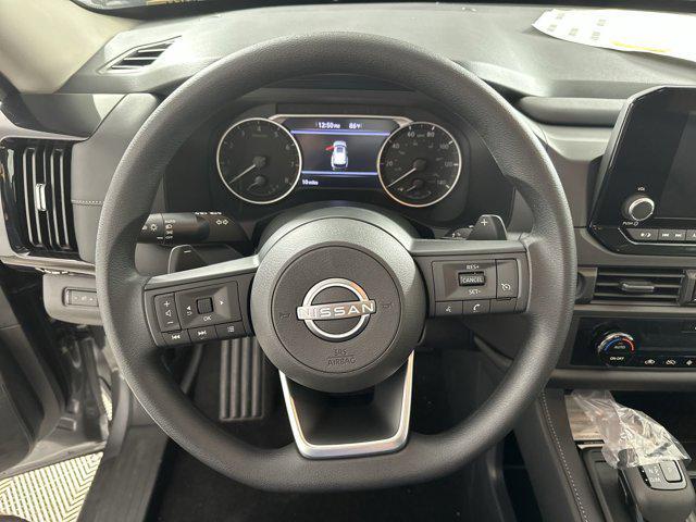 new 2025 Nissan Pathfinder car, priced at $35,847