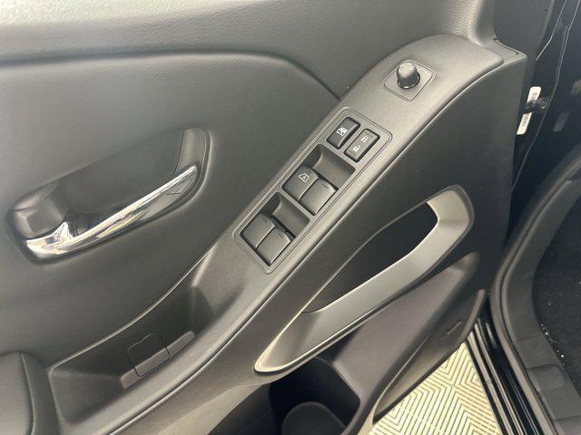 new 2025 Nissan Frontier car, priced at $40,054