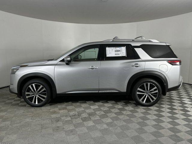 new 2025 Nissan Pathfinder car, priced at $46,782