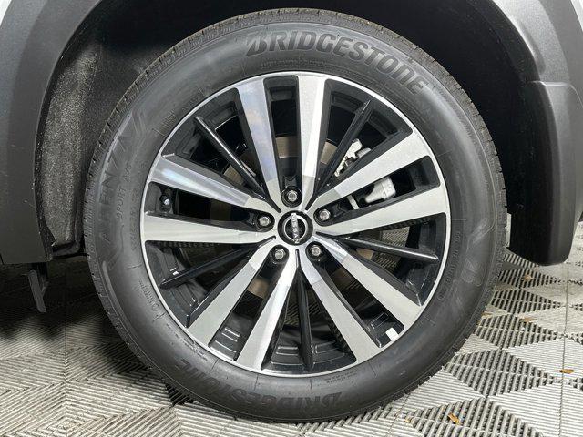 new 2025 Nissan Pathfinder car, priced at $46,782