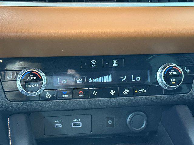used 2023 Mitsubishi Outlander car, priced at $23,998