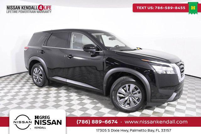 new 2025 Nissan Pathfinder car, priced at $35,207