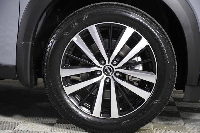 new 2025 Nissan Pathfinder car, priced at $48,943