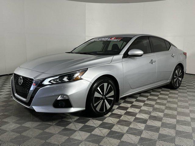 used 2021 Nissan Altima car, priced at $15,298