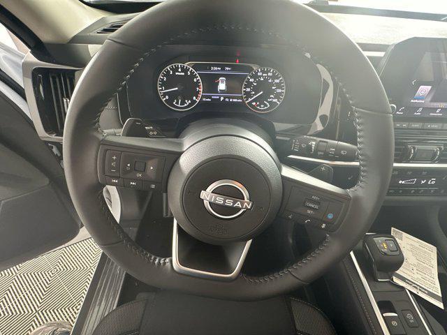 new 2025 Nissan Pathfinder car, priced at $39,809