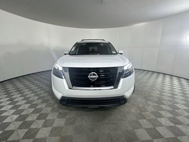 new 2025 Nissan Pathfinder car, priced at $39,809